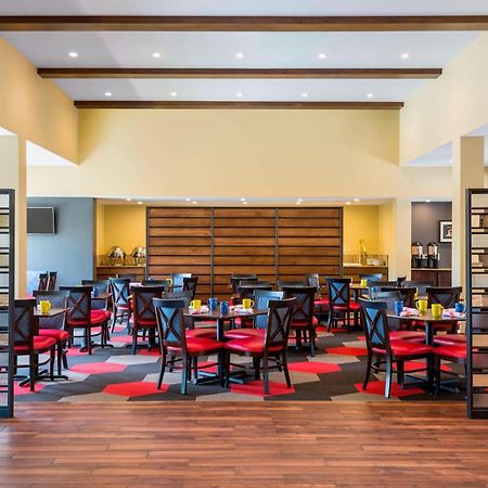 Four Points By Sheraton Buffalo Grove Exterior foto